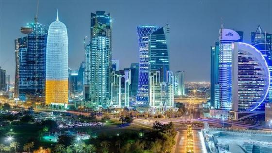 أسرة قطر الحاكمة تبيع بنكاً بأوروبا مع استمرار المقاطعة