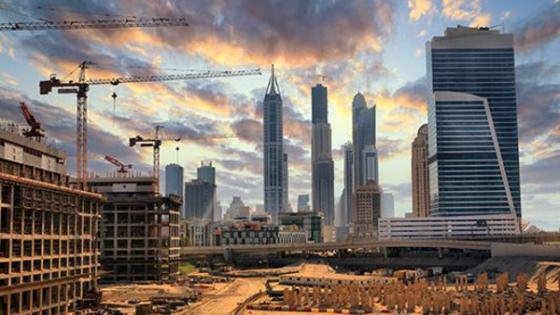الإمارات: تباطؤ نمو القطاع الخاص غير النفطي