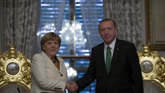 ميركل وأردوغان يدعوان إلى فرض هدنة في سوريا