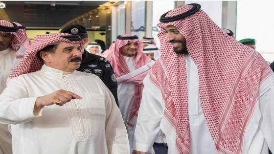 ملك البحرين: نقف بجانب السعودية في التصدي للإرهاب