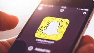 تحميل تطبيق سناب شات 2019.. رابط سناب شات الاصلي Snapchat .. تنزيل النسخة الاصلية من سناب شات الجديد تنزيل برنامج سناب شات الحديث تحديثات سناب شات الجديد طريقه تثيت سناب شات snapchat download