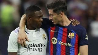 القنوات الناقلة لمباراة برشلونة وريال مدريد كلاسيكو الكرة الأرضية