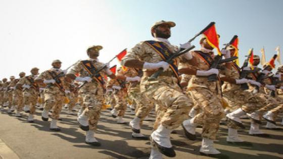 ترمب يدرس تصنيف الحرس الثوري الإيراني كجماعة إرهابية