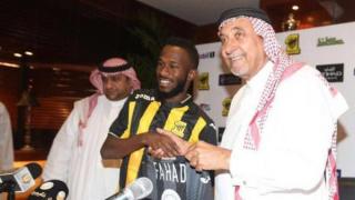 الاتحاد يخصص “تيفو” مواجهة الشباب للرئيس الراحل