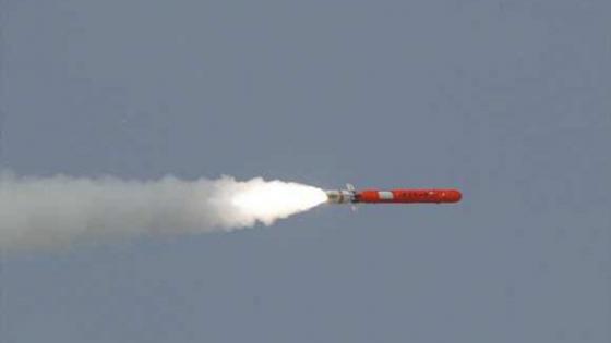 باكستان تطلق أول صاروخ برمائي بقدرات نووية