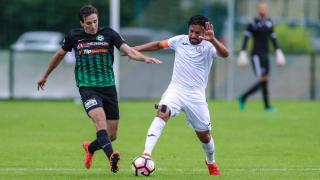 الشباب يكتسح بريبرام التشيكي برباعية