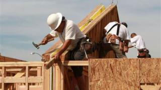 تشييد المنازل الجديدة يتراجع في أميركا