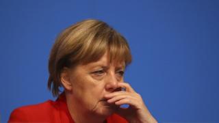 ميركل تعارض قرار حزبها بشأن الجنسية المزدوجة