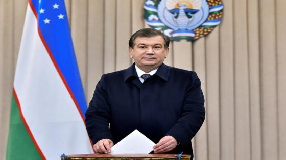 رئيس أوزبكستان المنتخب يؤدي اليمين الدستورية