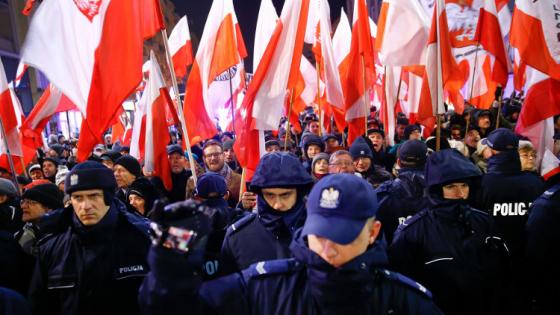بولندا تحيي الذكرى الـ35 لفرض الأحكام العرفية