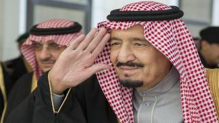 الملك سلمان يعيد 200 موظف لوزارة التعليم بعد فصلهم