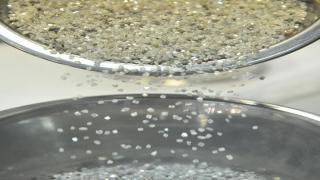 الهند تفتح أبوابا من الألماس للروس