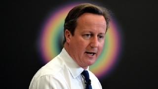 كاميرون مازحا: لم أعد مضطرا للاستماع لمحادثات ترامب!