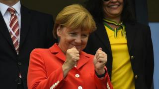 حزب ميركل يفوز في الانتخابات المحلية غرب ألمانيا