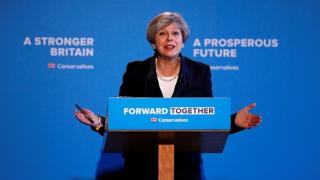 “تقييد” الهجرة شعار تيريزا ماي في حملتها الانتخابية