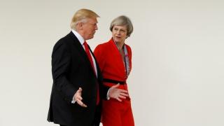 ترامب يتعاطف مع ماي هاتفيا بعد هجوم مانتشستر