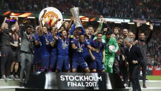 مانشستر يونايتد يتوج بلقب الدوري الأوروبي ويبلغ دوري الأبطال
