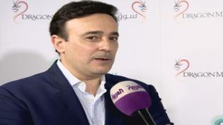 صابر الرباعي يتحدث عن حقيقة احتجازه بمطار بريطاني