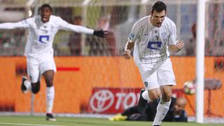 الهلال يسقط الباطن بهدفين ويتصدر الدوري