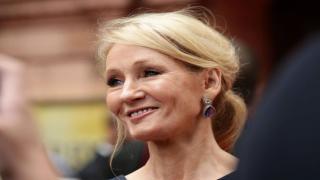 مؤلفة “هاري بوتر” الشهيرة تكشف كيف تقضي وقت فراغها