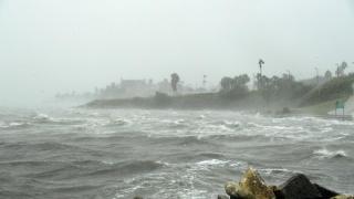 من تداعيات هارفي.. انفجاران بمصنع كيميائي في تكساس