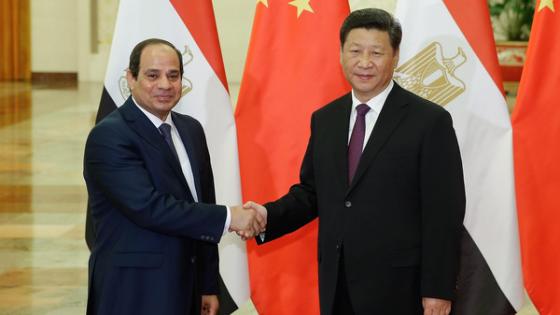 السيسي وبينغ يبحثان تطوير العلاقات المصرية الصينية
