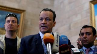 مطالبة أممية بتحقيق في الهجوم على موكب مبعوثها لليمن