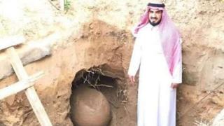 هذه قصة “الجرة” التي عثر عليها سعودي في استراحته