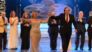 تكريم يسرا بمهرجان الإسكندرية السينمائي