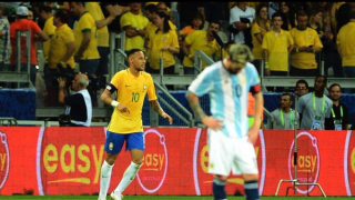 البرازيل تغسل عار “مينيرازو” بثلاثية في شباك الأرجنتين