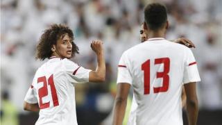 مبخوت وخليل يقودان الإمارات لتجاوز تايلاند