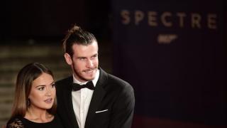 غاريث بيل يغير موعد زفافه بسبب “السجين”