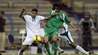 الأخضر يواجه العراق بحثاً عن العلامة الكاملة