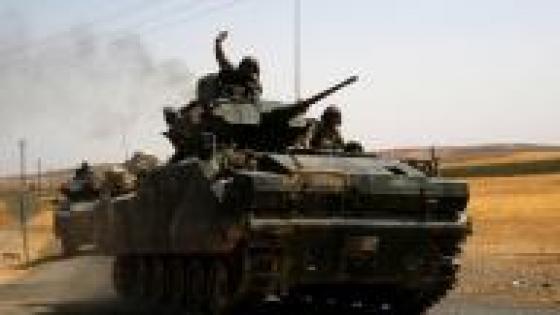 قوات من المعارضة السورية تشتبك مع قوة منافسة وتركيا تواصل عملياتها