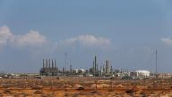قوات موالية لحفتر تعلن السيطرة على موانئ نفطية رئيسية في ليبيا
