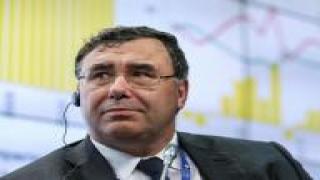 رئيس توتال النفطية يتوقع نقص الإمدادات النفطية بنهاية العقد