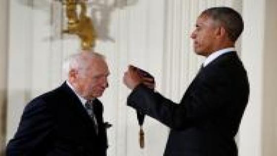 أوباما يمنح ميل بروكس وأودرا مكدونالد وبيري جوردي ميدالية الفنون