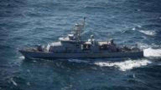 مسؤولون أمريكيون: سفينة إيرانية “تتحرش” بسفينة حربية أمريكية في الخليج