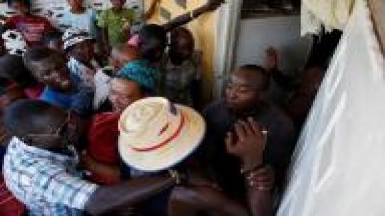 هايتي تنظم الانتخابات الرئاسية في نوفمبر بعد الإعصار ماثيو