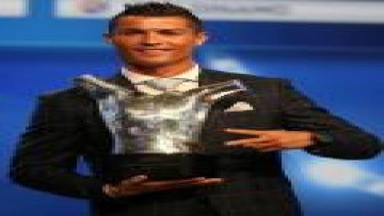 فوز رونالدو بجائزة أفضل لاعب في اوروبا في 2015-2016