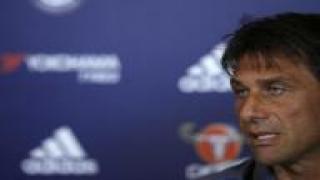 كونتي: على فابريجاس تحسين أدائه الدفاعي